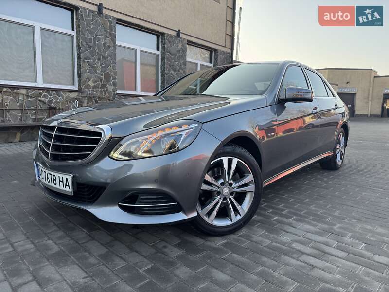 Седан Mercedes-Benz E-Class 2015 в Владимире