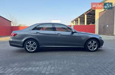 Седан Mercedes-Benz E-Class 2015 в Владимире