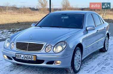 Седан Mercedes-Benz E-Class 2004 в Рівному