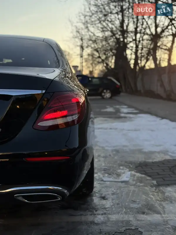 Mercedes-Benz E-Class 2017