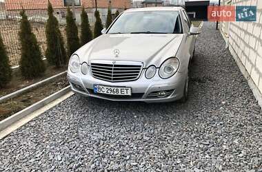 Седан Mercedes-Benz E-Class 2003 в Львові