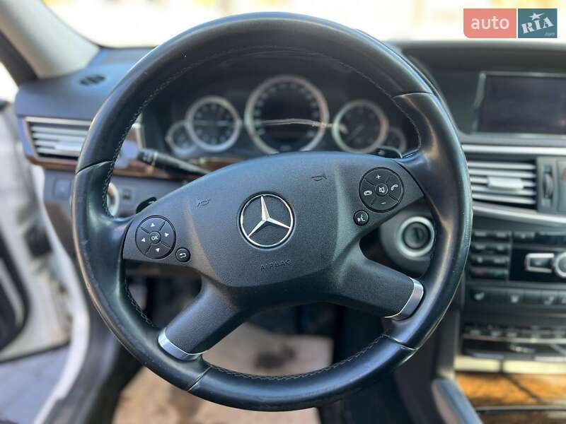 Универсал Mercedes-Benz E-Class 2012 в Хусте