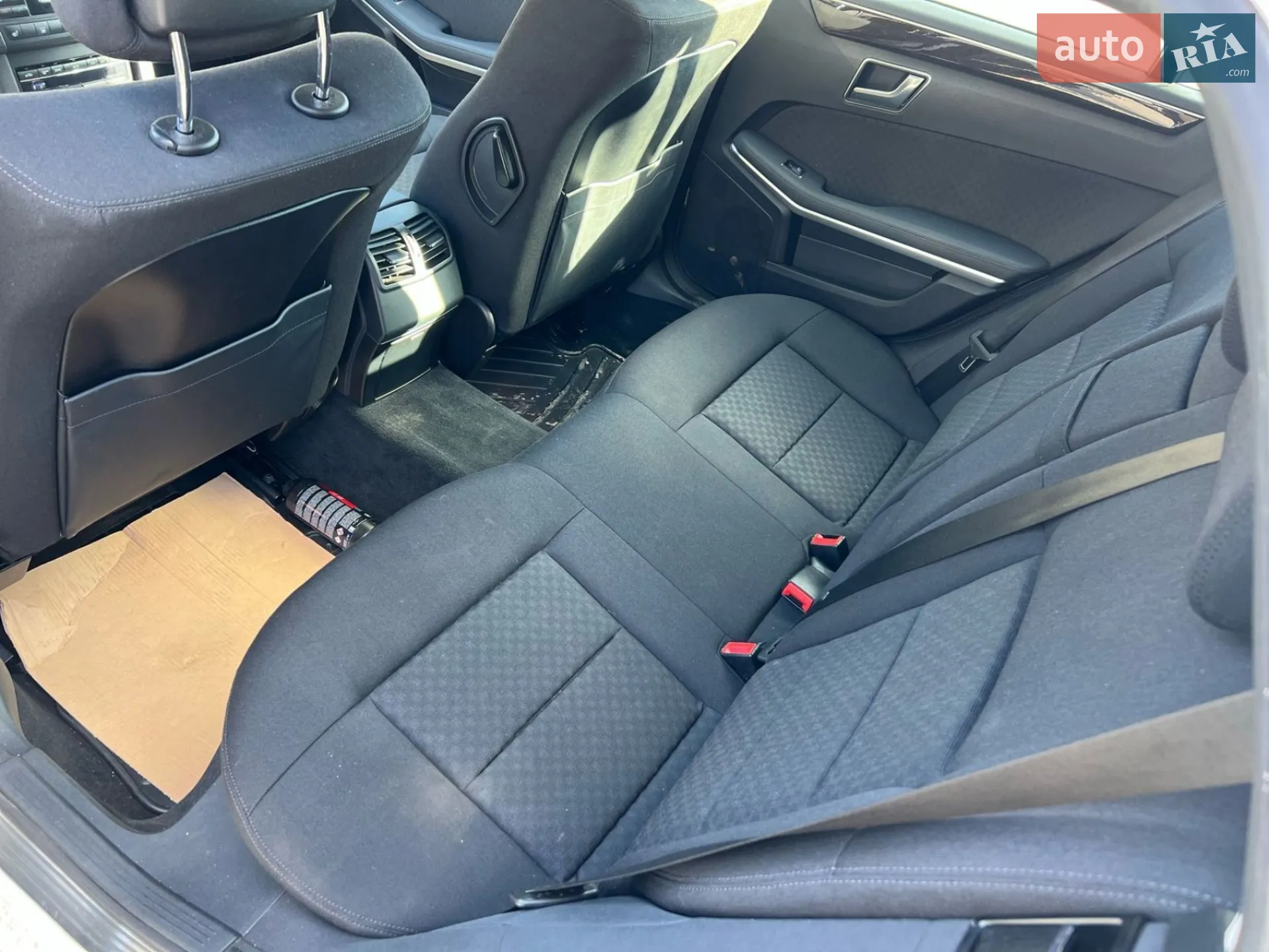 2012 Mercedes-Benz E-klasse - мініатюра 7