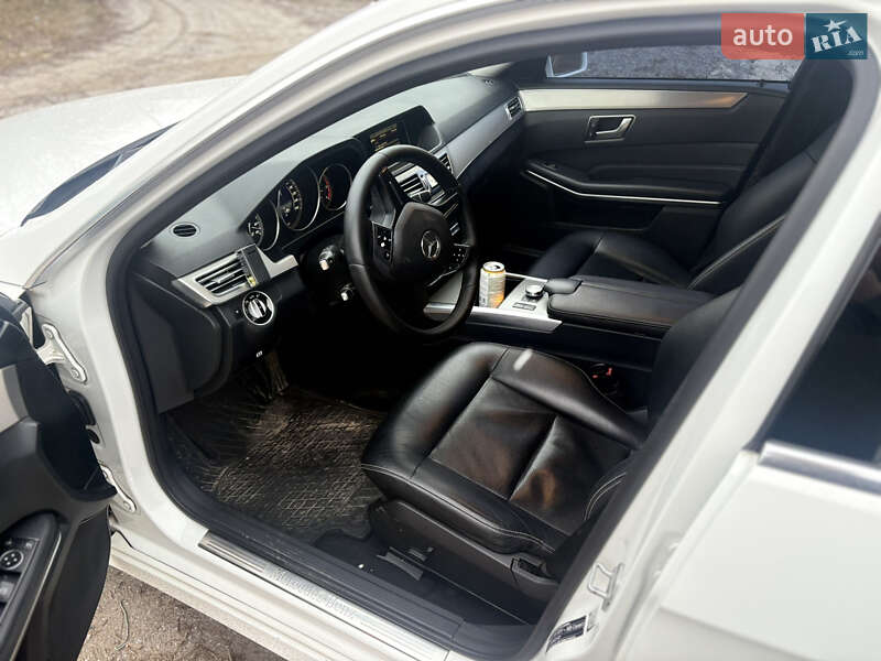 Седан Mercedes-Benz E-Class 2014 в Киеве