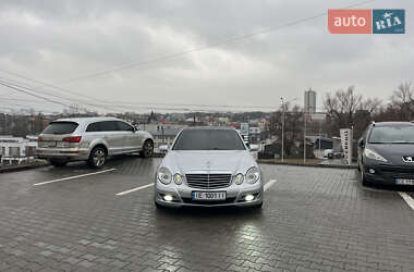 Седан Mercedes-Benz E-Class 2008 в Черновцах