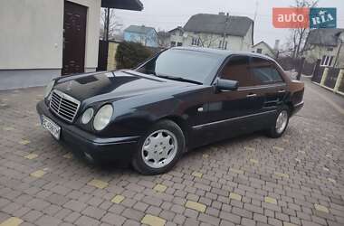 Седан Mercedes-Benz E-Class 1997 в 