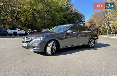 Седан Mercedes-Benz E-Class 2015 в Києві