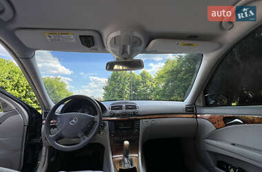 Седан Mercedes-Benz E-Class 2003 в 