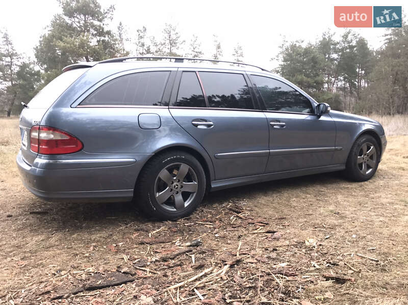 Универсал Mercedes-Benz E-Class 2004 в Днепре
