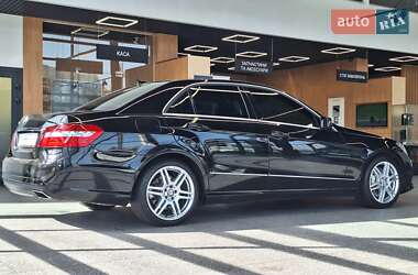 Седан Mercedes-Benz E-Class 2009 в 