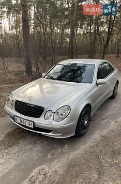 Седан Mercedes-Benz E-Class 2005 в Києві