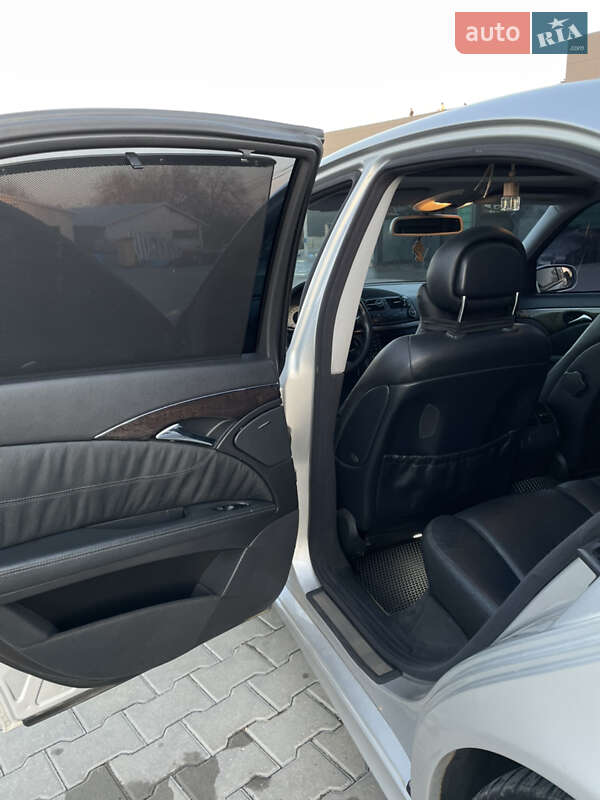 Седан Mercedes-Benz E-Class 2003 в Сокирянах