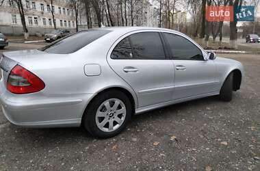 Седан Mercedes-Benz E-Class 2007 в Чернігові