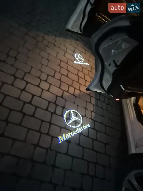 Универсал Mercedes-Benz E-Class 2011 в 
