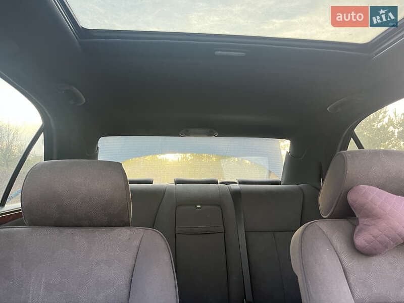 Седан Mercedes-Benz E-Class 2002 в Харькове