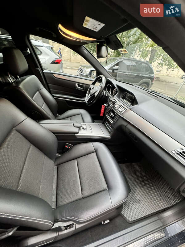 Седан Mercedes-Benz E-Class 2013 в Києві фото 4 Седан Mercedes-Benz E-Class 2013 в Києві