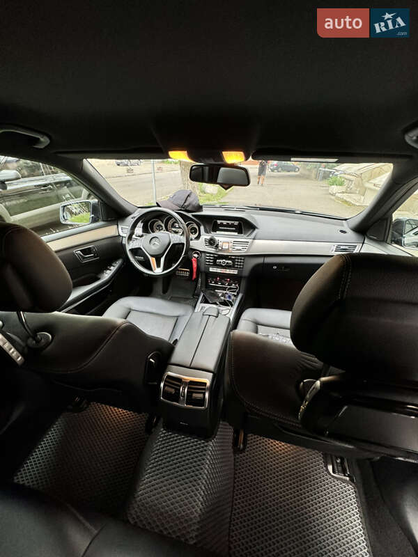 Седан Mercedes-Benz E-Class 2013 в Києві фото 9 Седан Mercedes-Benz E-Class 2013 в Києві
