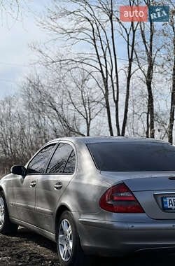 Седан Mercedes-Benz E-Class 2003 в Жмеринці