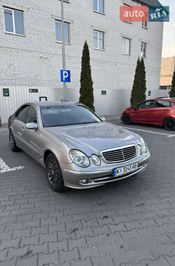 Седан Mercedes-Benz E-Class 2005 в Києві