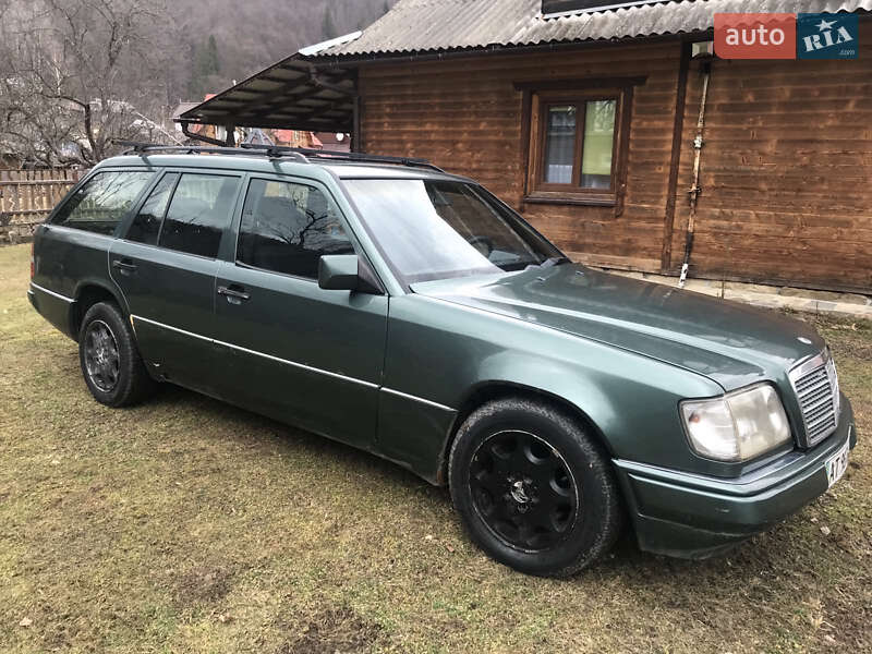 Mercedes-Benz E-Class 1994 Mercedes-Benz E-Class 1994