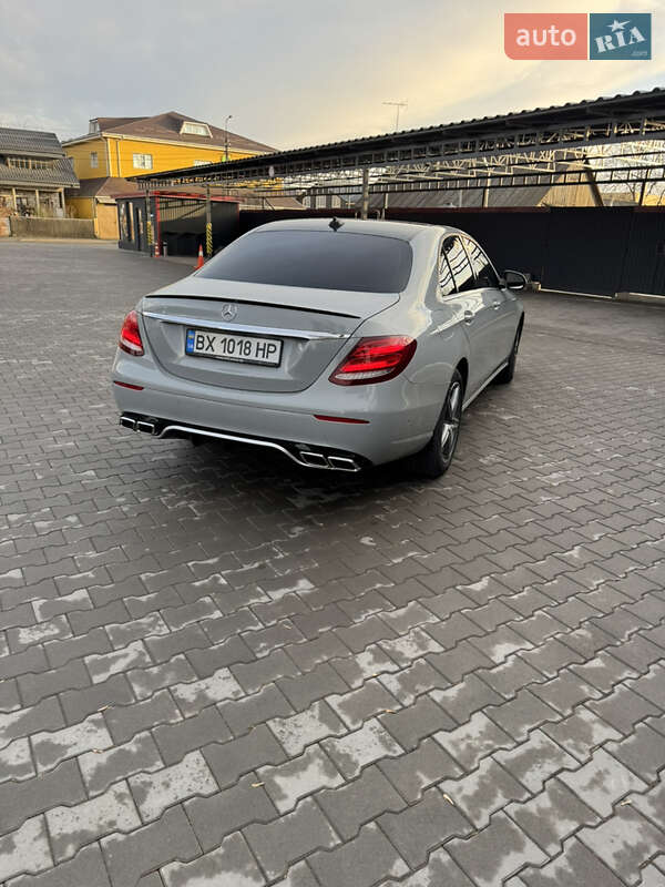 Седан Mercedes-Benz E-Class 2018 в Хмельницком