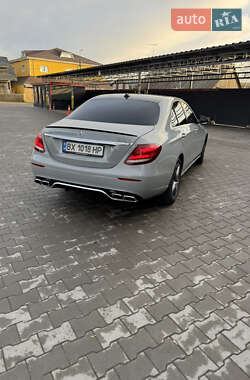 Седан Mercedes-Benz E-Class 2018 в 
