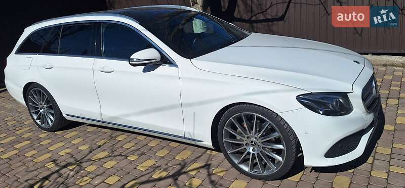 Mercedes-Benz E-Class 2016