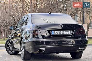 Седан Mercedes-Benz E-Class 2012 в 