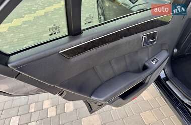Седан Mercedes-Benz E-Class 2012 в 