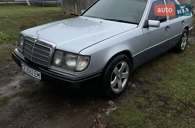 Седан Mercedes-Benz E-Class 1991 в 
