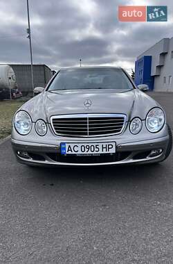 Седан Mercedes-Benz E-Class 2005 в Ковелі