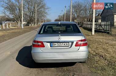 Mercedes-Benz E-Class 2011