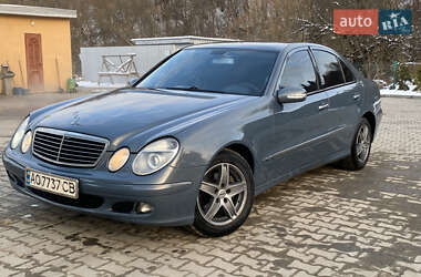 Седан Mercedes-Benz E-Class 2003 в Турке