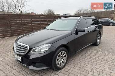 Універсал Mercedes-Benz E-Class 2013 в Рівному