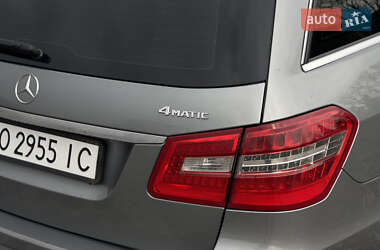 Универсал Mercedes-Benz E-Class 2011 в 