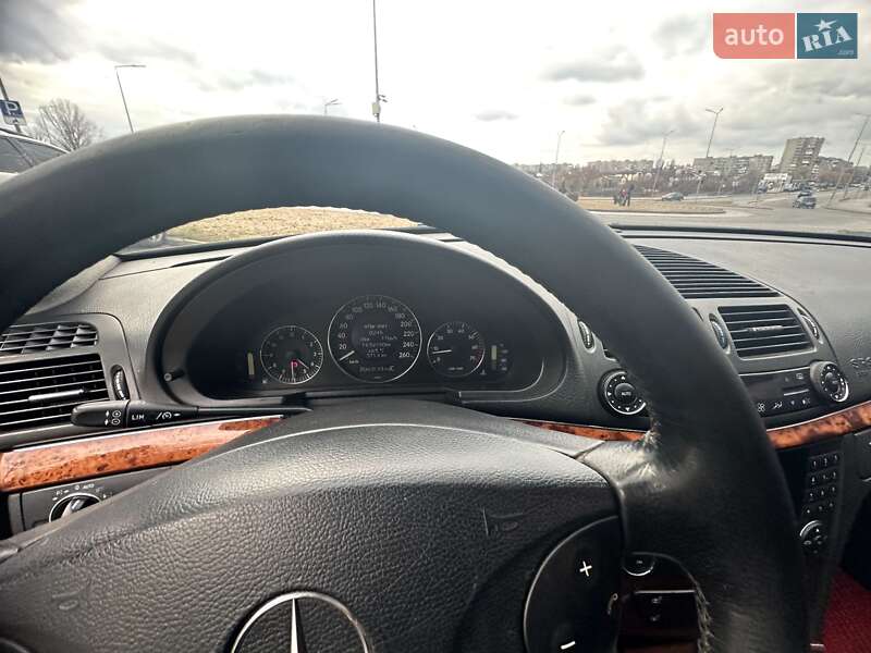 Седан Mercedes-Benz E-Class 2003 в Виннице фото 23 Седан Mercedes-Benz E-Class 2003 в Виннице