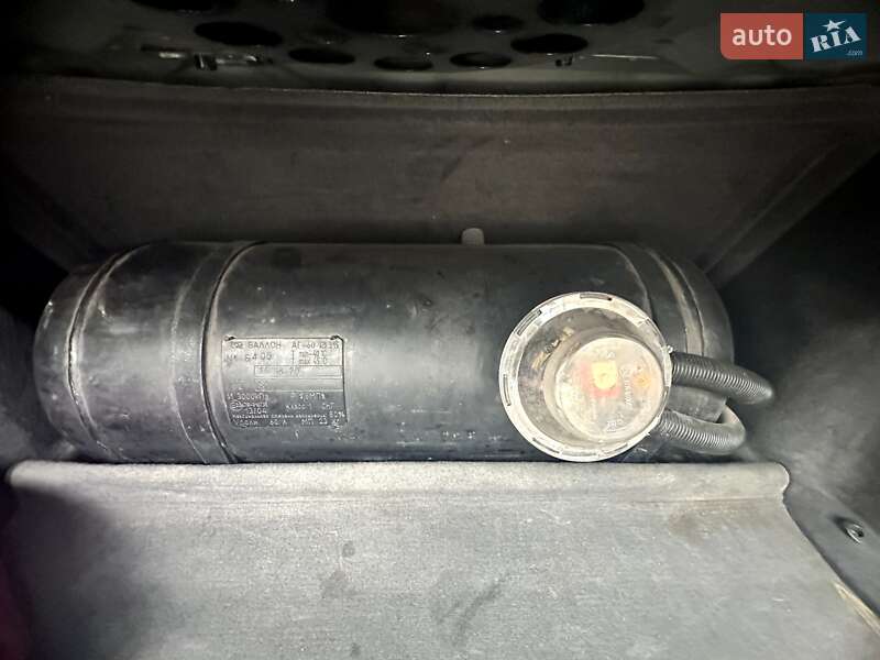 Седан Mercedes-Benz E-Class 2003 в Виннице фото 35 Седан Mercedes-Benz E-Class 2003 в Виннице