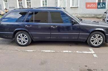 Универсал Mercedes-Benz E-Class 1995 в 