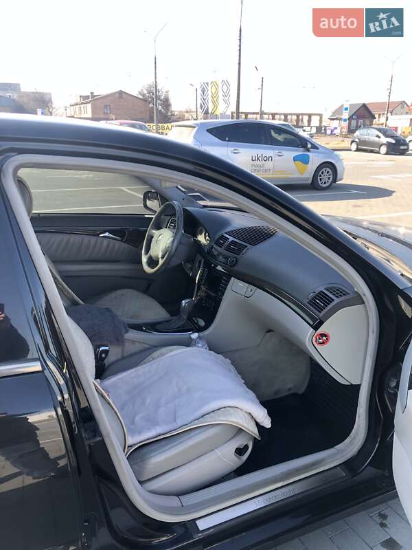 Седан Mercedes-Benz E-Class 2003 в Белой Церкви