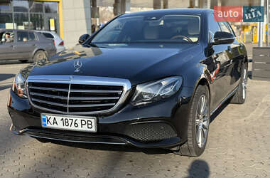 Седан Mercedes-Benz E-Class 2016 в 