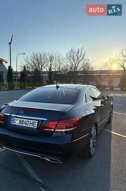 Купе Mercedes-Benz E-Class 2016 в 