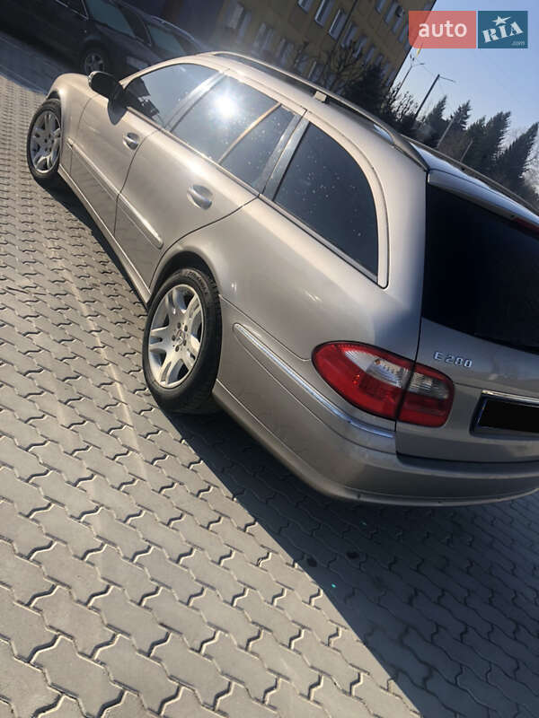 Универсал Mercedes-Benz E-Class 2005 в Дрогобыче