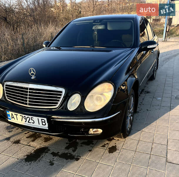 Mercedes-Benz E-Class 2004