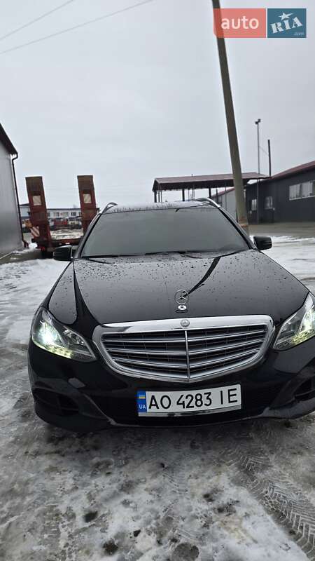 Универсал Mercedes-Benz E-Class 2014 в Мукачево