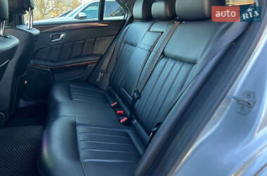 Седан Mercedes-Benz E-Class 2012 в 
