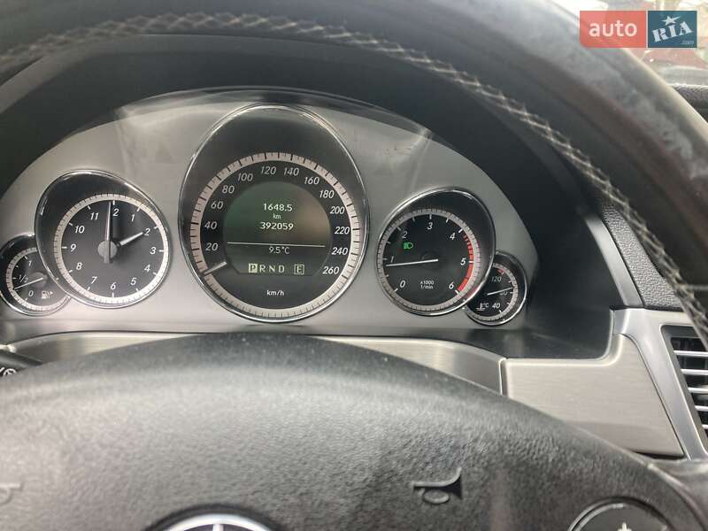 Mercedes-Benz E-Class 2011
