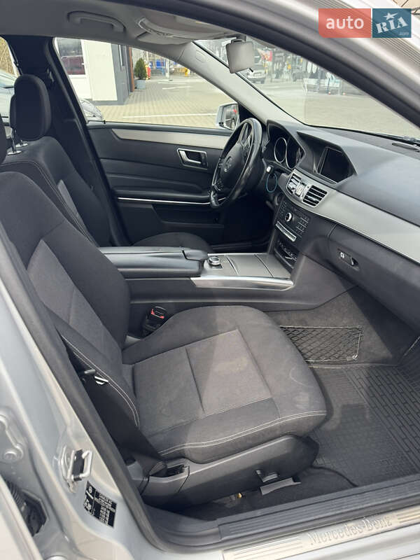 Універсал Mercedes-Benz E-Class 2015 в Чернівцях фото 11 Універсал Mercedes-Benz E-Class 2015 в Чернівцях