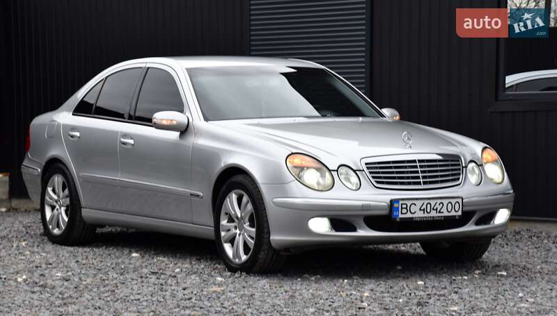 Седан Mercedes-Benz E-Class 2004 в Дрогобыче