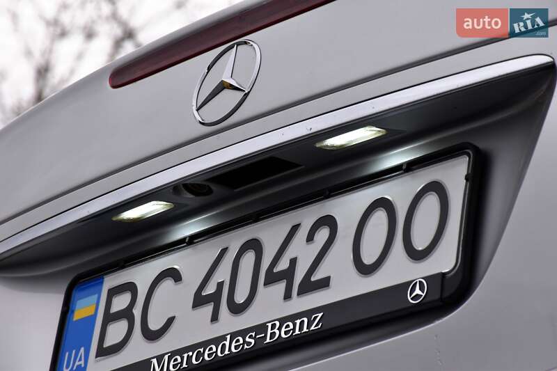 Седан Mercedes-Benz E-Class 2004 в Дрогобыче