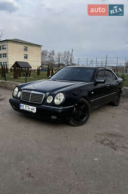 Седан Mercedes-Benz E-Class 1999 в 